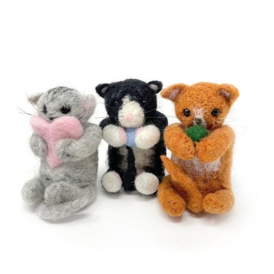 Picture of Cute Kitties Needle Felting Kit